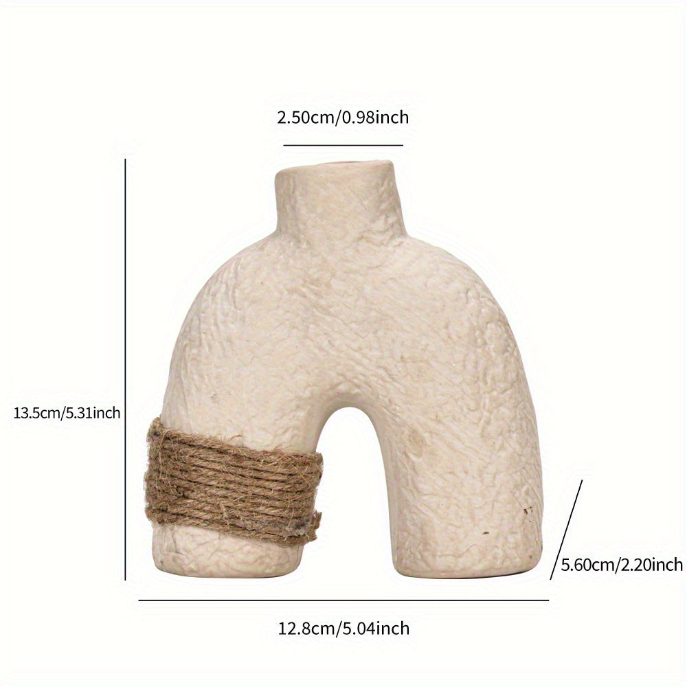 Vase en céramique au design géométrique – Élégance moderne