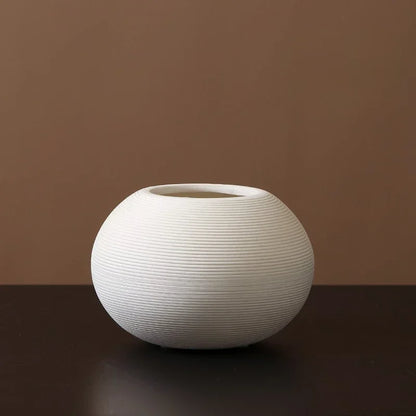 Vase Blanc en Céramique – Design Moderne et Épuré