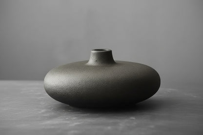 Vase Décoratif en Céramique Effet Pierre – Style Moderne