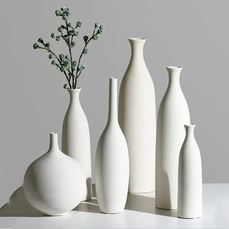 Vase Blanc en Céramique – Design Moderne et Épuré
