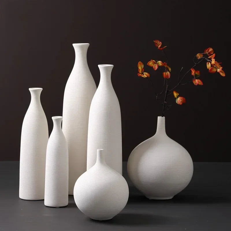 Vase Blanc en Céramique – Design Moderne et Épuré