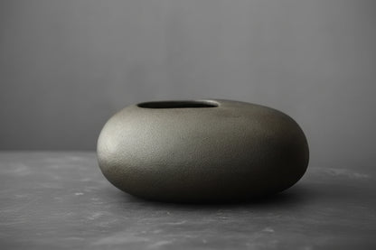 Vase Décoratif en Céramique Effet Pierre – Style Moderne